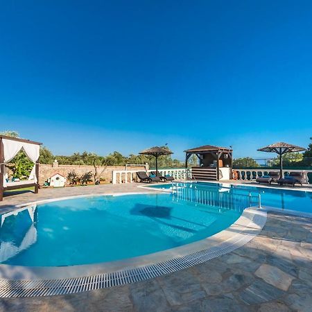 Villa Maxim With Private Pool & Tennis Court Halikounas Екстериор снимка