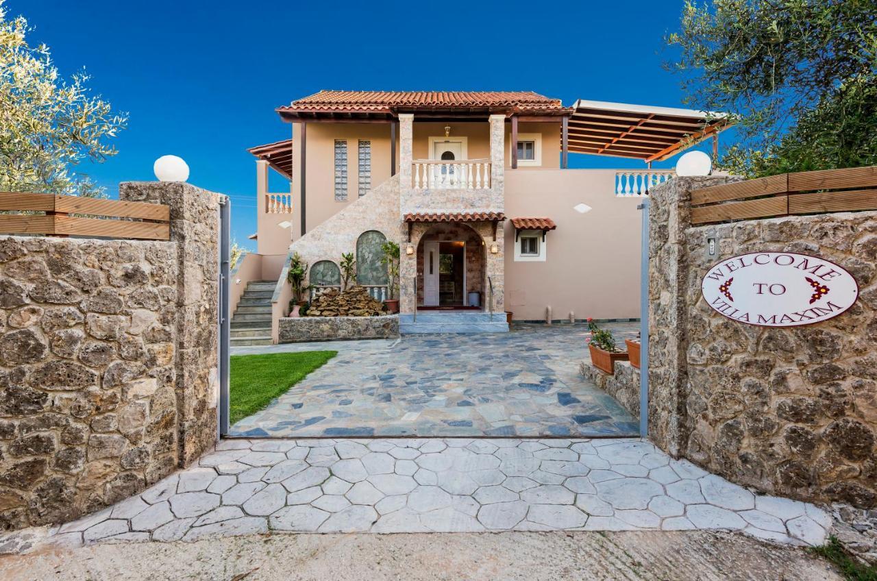 Villa Maxim With Private Pool & Tennis Court Halikounas Екстериор снимка