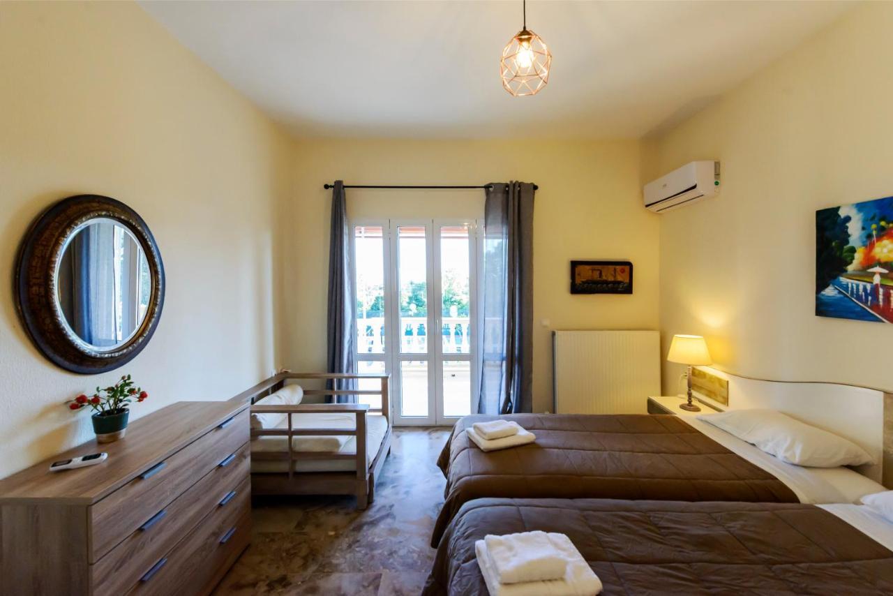Villa Maxim With Private Pool & Tennis Court Halikounas Екстериор снимка