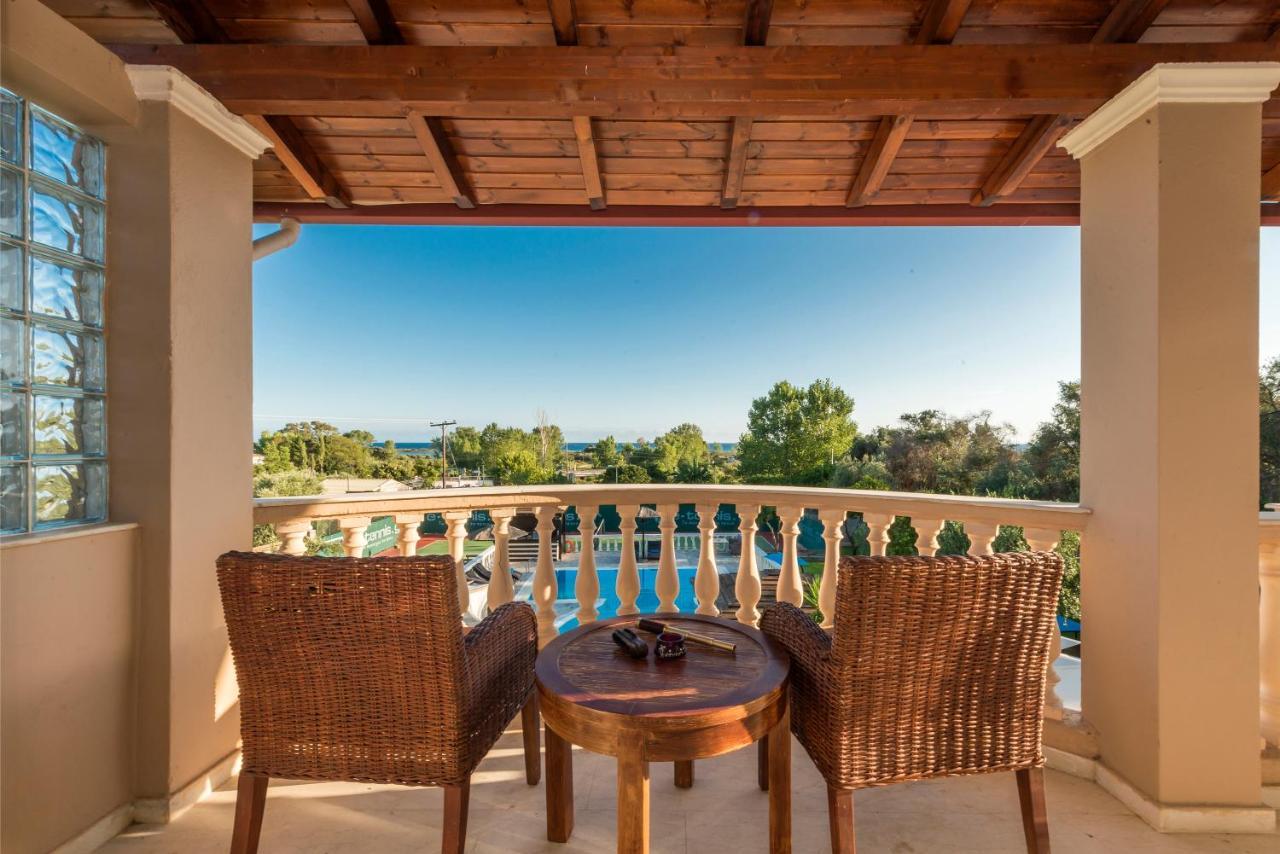 Villa Maxim With Private Pool & Tennis Court Halikounas Екстериор снимка