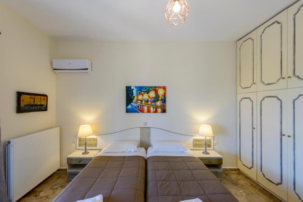 Villa Maxim With Private Pool & Tennis Court Halikounas Екстериор снимка