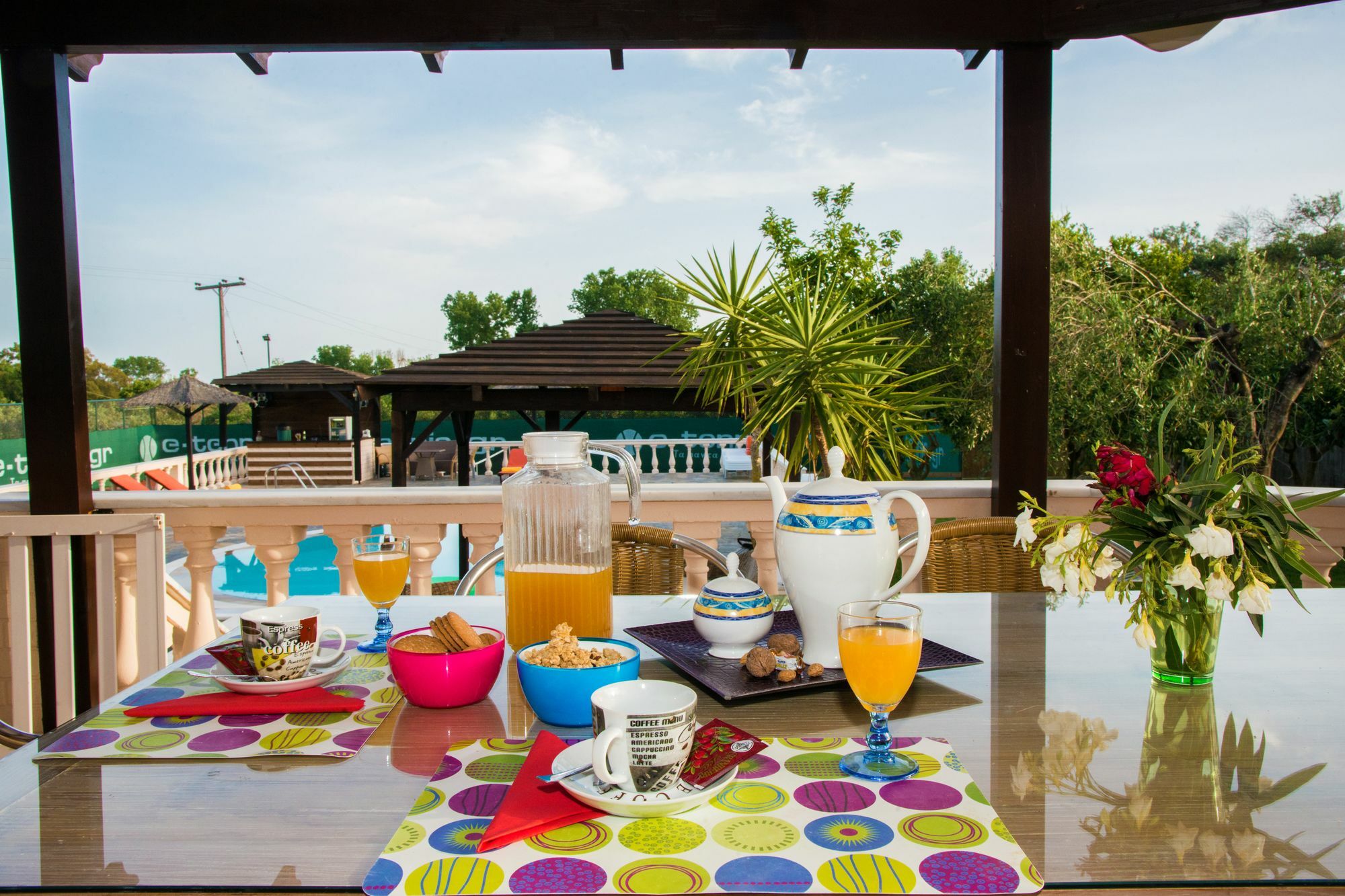 Villa Maxim With Private Pool & Tennis Court Halikounas Екстериор снимка